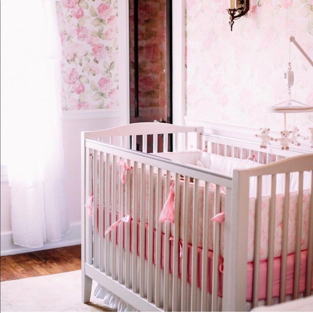 Pottery Barn Kids Crib Bumper and Quilt